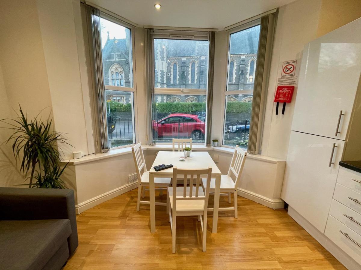 Bute Park Apartment W/ Heating + Private Bathroom Cardiff Luaran gambar