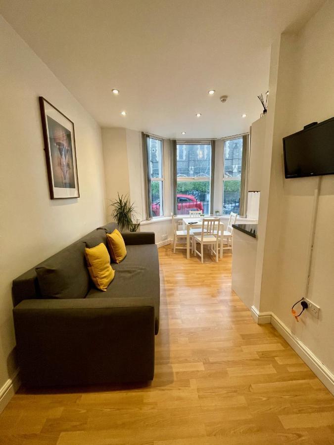 Bute Park Apartment W/ Heating + Private Bathroom Cardiff Luaran gambar