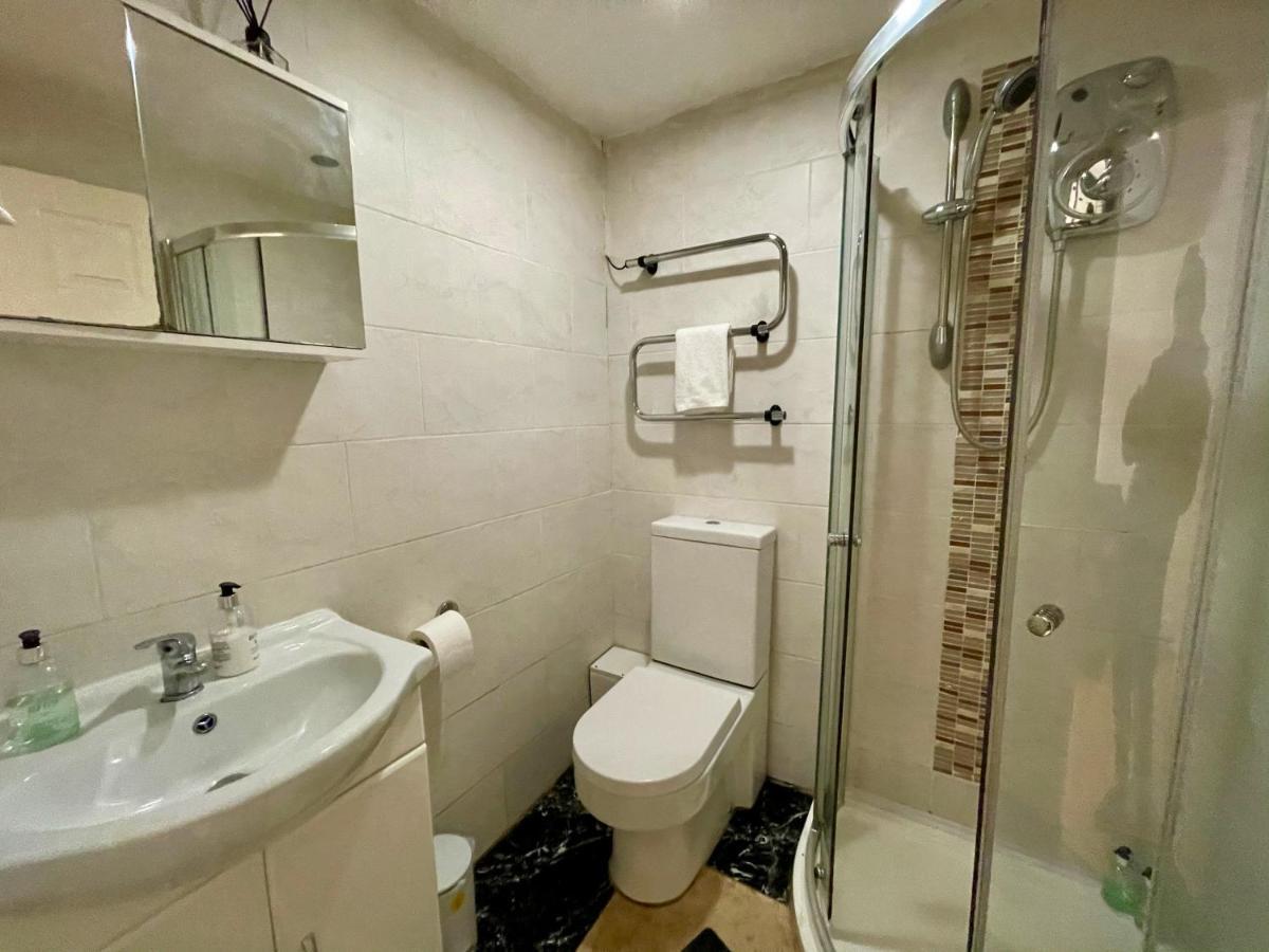 Bute Park Apartment W/ Heating + Private Bathroom Cardiff Luaran gambar